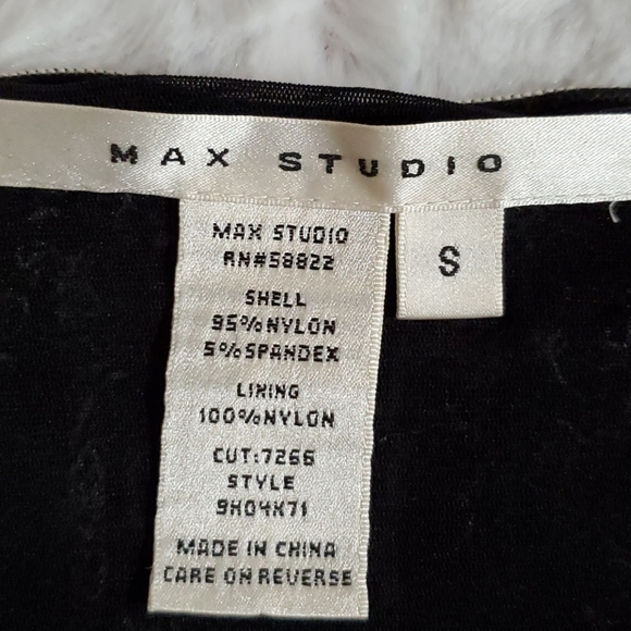 MAX STUDIO black white abstract graphic print top tunic Sm casual office travel - Picture 3 of 7